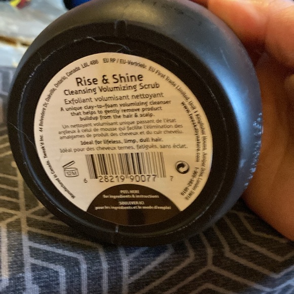 Tweak'd by Nature Rise and Shine Cleansing Volumizing Scrub Rhassoul Clay - Picture 5 of 5